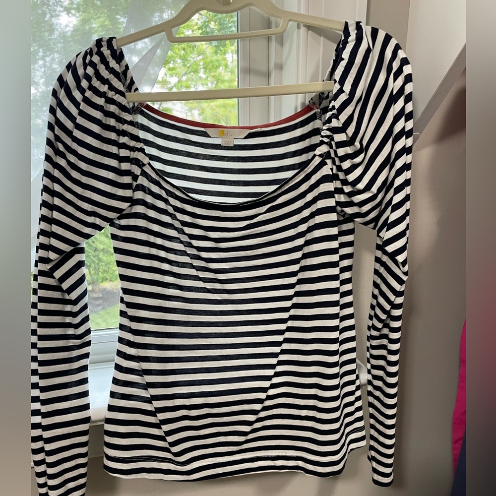Boden Navy and White Striped Top 🇺🇸